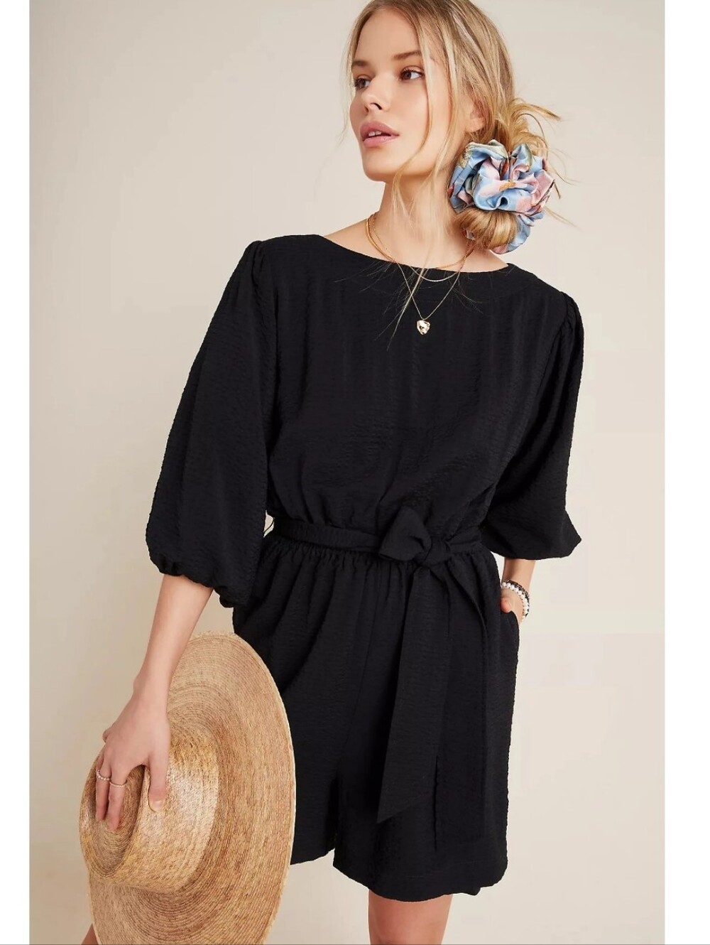 Anthropologie Black Textured Short-Sleeve Tie-Waist ROMPer Size L